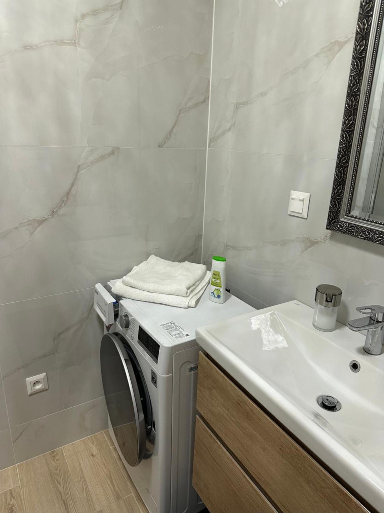 Majestic Old Town Apartments Μπρατισλάβα Εξωτερικό φωτογραφία
